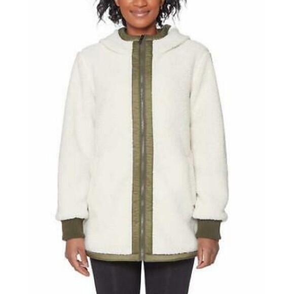 1 Madison Women's Fuzzy Sherpa Jacket Cream Olive Lining NWT - Picture 1 of 1